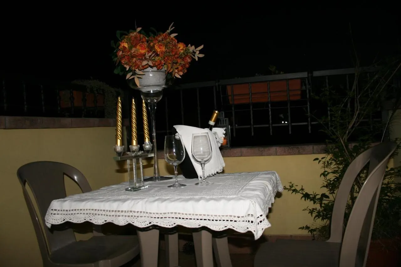 Alloggio Incantevole Sui Tetti Di Bologna Appartement
